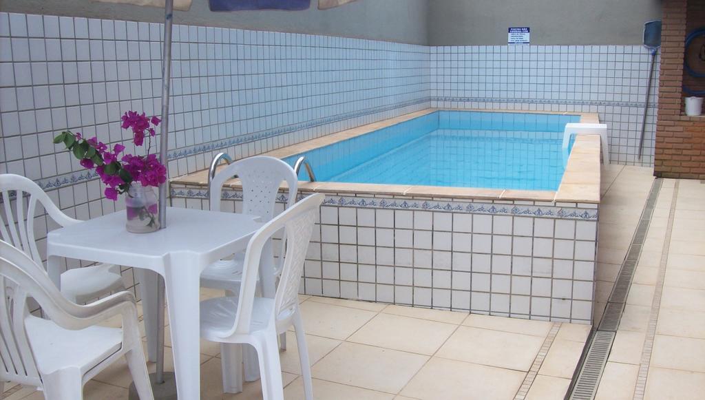 Sobrado Com Piscina Em Condomino Fechado A 150 M Da Praia Caraguatatuba Værelse billede